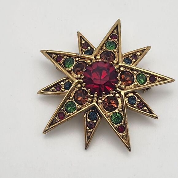 Vintage Joan Rivers Gold Tone Rhinestone Starburst Brooch - Picture 2 of 6